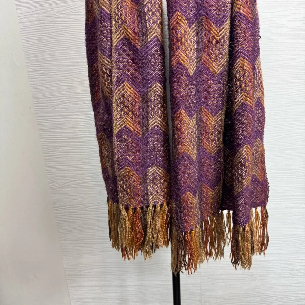 Figueroa Handmade Alpaca Wool Elegant Purple‎ and Gold Chevron Scarf
